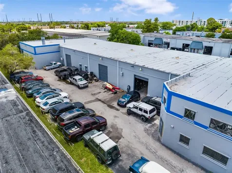Mechanic Shop For Sale Near Tamiami Airport Kendall FL 33186