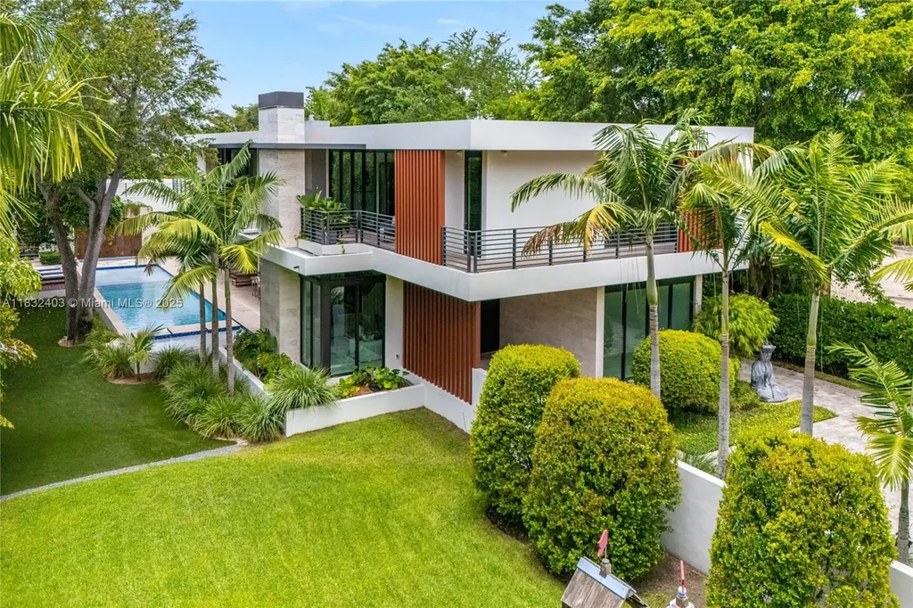 7610 SW 48th Court Miami FL 33143