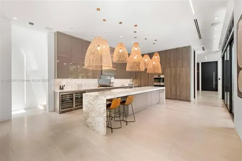 7610 SW 48th Court Miami FL 33143