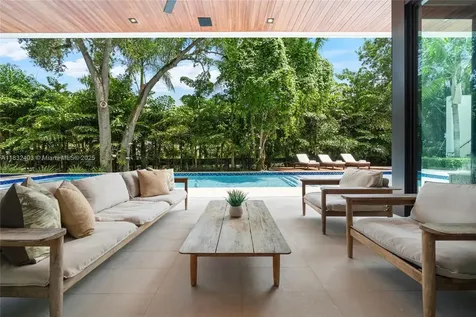 7610 SW 48th Court Miami FL 33143