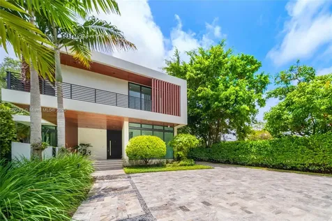 7610 SW 48th Court Miami FL 33143
