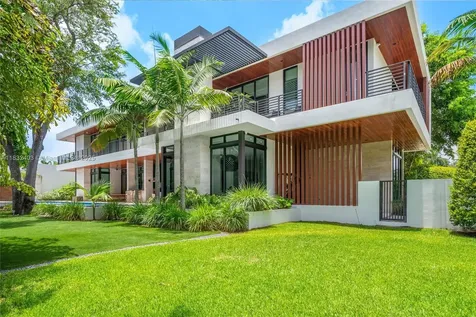 7610 SW 48th Court Miami FL 33143