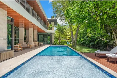 7610 SW 48th Court Miami FL 33143
