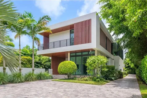 7610 SW 48th Court Miami FL 33143