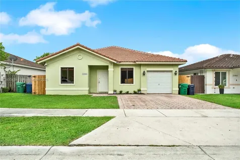 22486 SW 110th Court Miami FL 33170