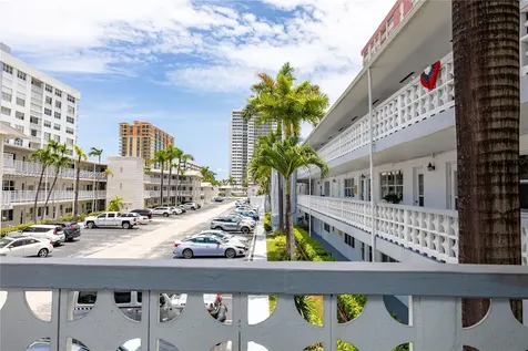 3135 S Ocean Drive Hallandale Beach FL 33009
