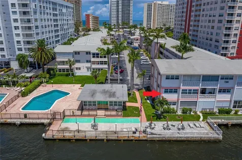 3135 S Ocean Drive Hallandale Beach FL 33009