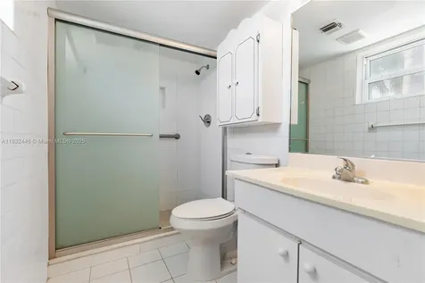 3135 S Ocean Drive Hallandale Beach FL 33009