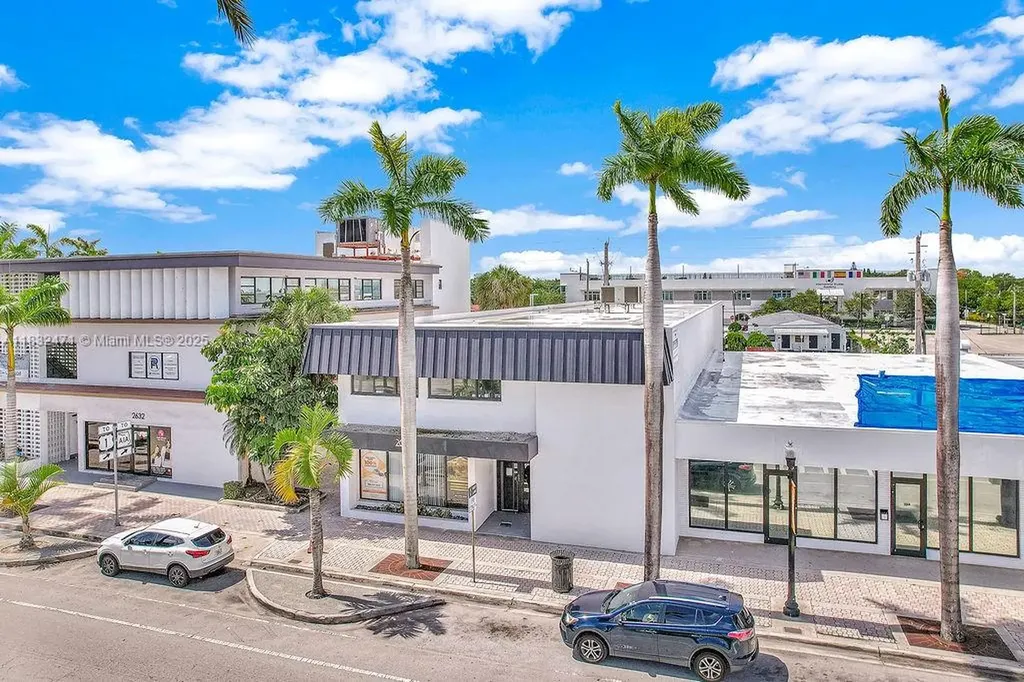 2640 Hollywood Boulevard Hollywood FL 33020