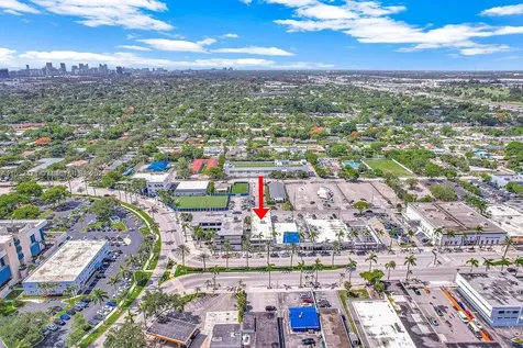 2640 Hollywood Boulevard Hollywood FL 33020