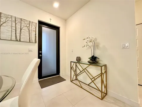 8031 NW 104th Avenue Doral FL 33178