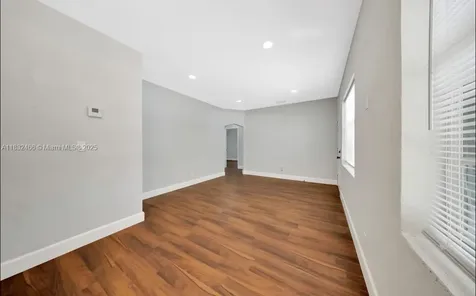 217 E 48th Street Hialeah FL 33013