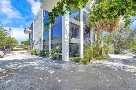 150 SE 12th Street Fort Lauderdale FL 33316