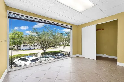 150 SE 12th Street Fort Lauderdale FL 33316