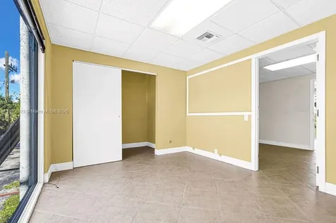 150 SE 12th Street Fort Lauderdale FL 33316