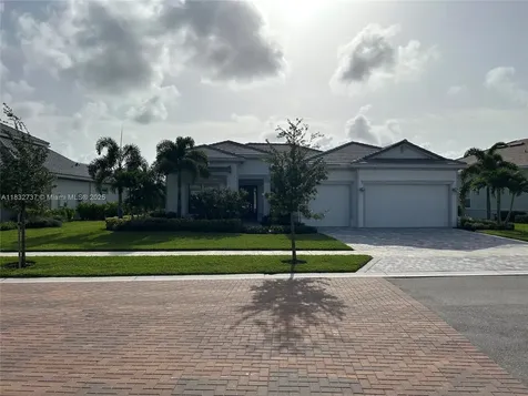 10904 Stellar Circle Palm Beach Gardens FL 33412