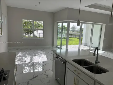 10904 Stellar Circle Palm Beach Gardens FL 33412