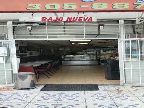 153 W 21st Street Hialeah FL 33010
