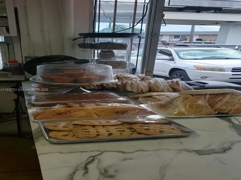 153 W 21st Street Hialeah FL 33010