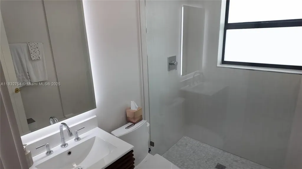1240 NE 27th Terrace Pompano Beach FL 33062