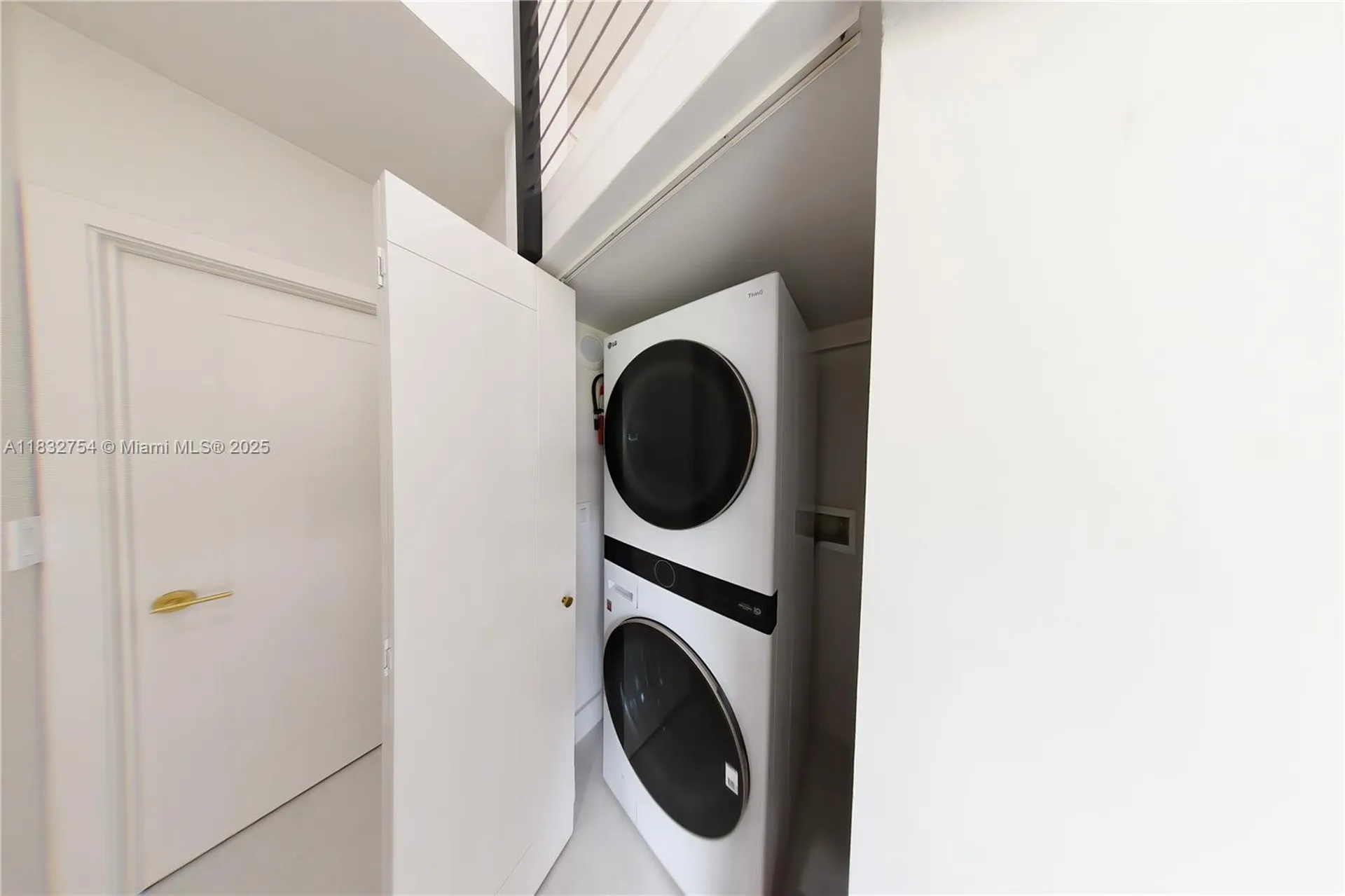 1240 NE 27th Terrace Pompano Beach FL 33062