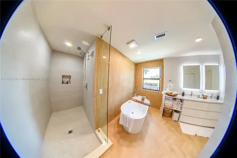 1240 NE 27th Terrace Pompano Beach FL 33062