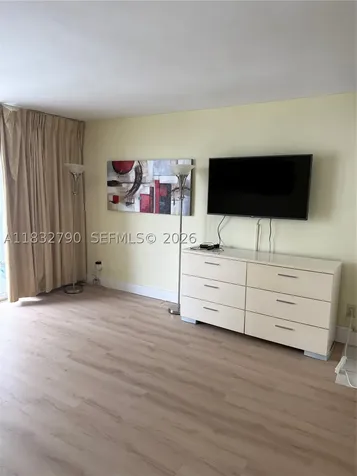 19201 Collins Avenue Sunny Isles Beach FL 33160