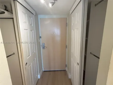 19201 Collins Avenue Sunny Isles Beach FL 33160