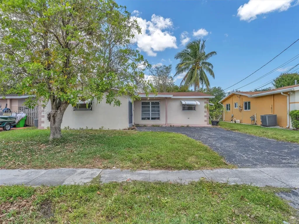 8363 NW 26th Place Sunrise FL 33322