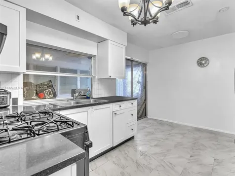 8363 NW 26th Place Sunrise FL 33322