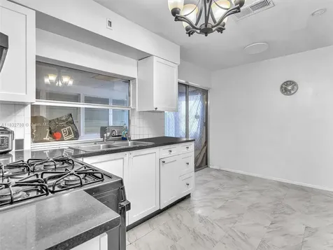 8363 NW 26th Place Sunrise FL 33322