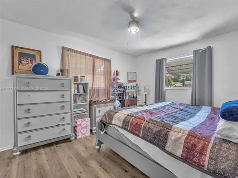 8363 NW 26th Place Sunrise FL 33322