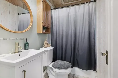 335 NE 127th Street North Miami FL 33161