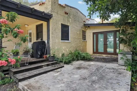 335 NE 127th Street North Miami FL 33161
