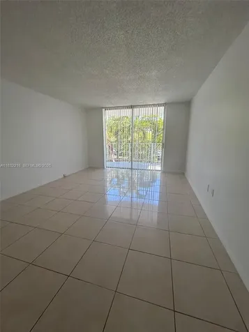 496 NW 165th Street Road Miami FL 33169