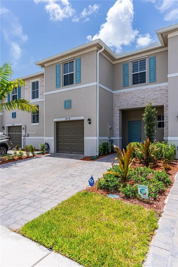 814 SE 19th Street Homestead FL 33034