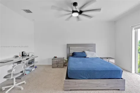 814 SE 19th Street Homestead FL 33034