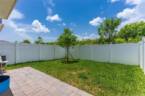 814 SE 19th Street Homestead FL 33034
