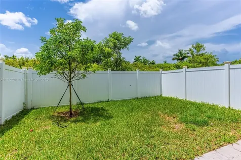 814 SE 19th Street Homestead FL 33034