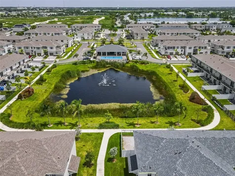814 SE 19th Street Homestead FL 33034