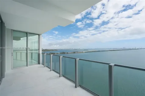 2900 NE 7th Avenue Miami FL 33137