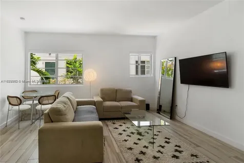 1560 Meridian Avenue Miami Beach FL 33139