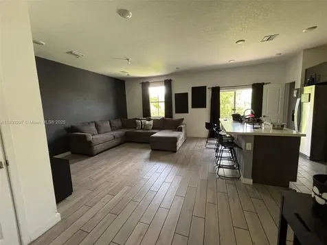 830 SE 19th Street Homestead FL 33034