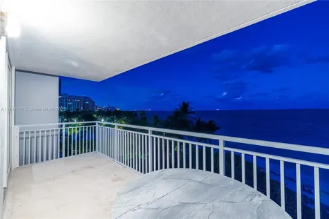 615 Ocean Drive Key Biscayne FL 33149