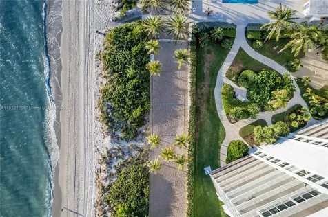 615 Ocean Drive Key Biscayne FL 33149
