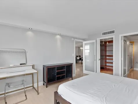 6770 Indian Creek Drive Miami Beach FL 33141