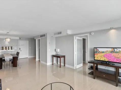 6770 Indian Creek Drive Miami Beach FL 33141