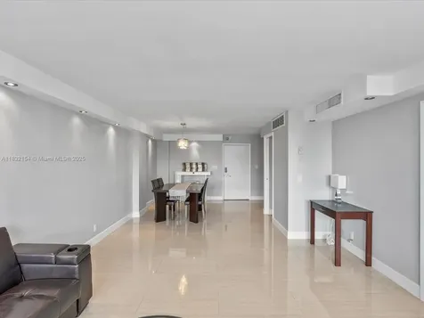 6770 Indian Creek Drive Miami Beach FL 33141
