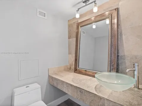 6770 Indian Creek Drive Miami Beach FL 33141