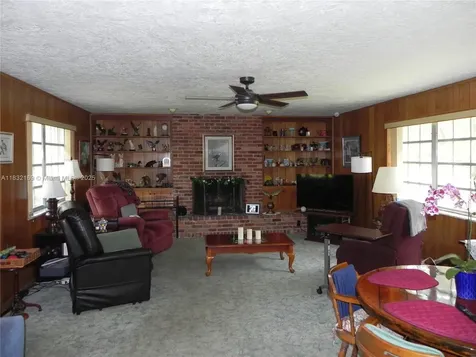 8225 SW 97th Street Miami FL 33156